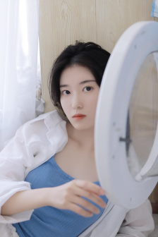 日本美女穿比基尼